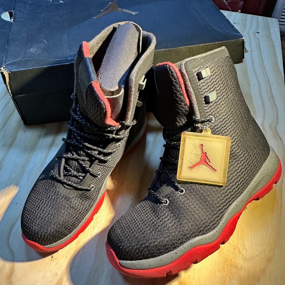 Jordan Future Boot Black Gym Red Cool Grey 854554-001 Mens Size 10.5
